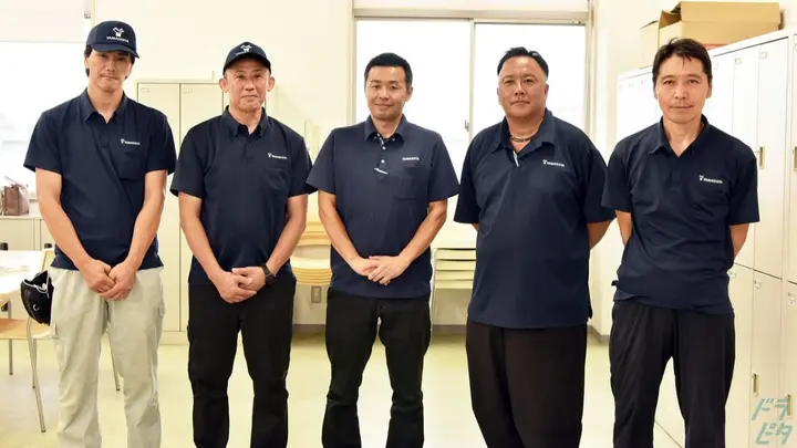 神奈川県伊勢原市下谷の中型トラックドライバーの求人情報イメージ - 株式会社ヤマシタ 神奈川事業所 - No.87131-02