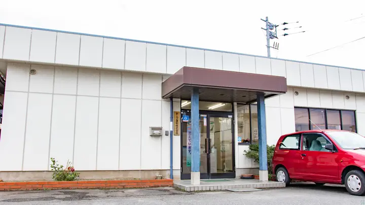 福岡県福岡市東区松島の中型トラックドライバーの求人情報イメージ - キング運輸株式会社 - No.87063-03