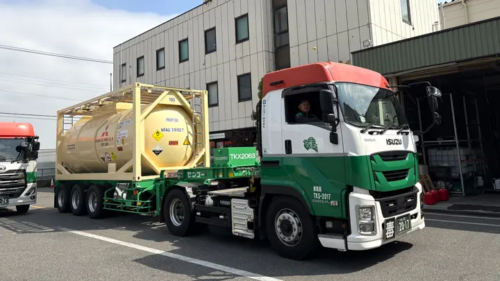 神奈川県川崎市川崎区東扇島のトレーラー（牽引）の求人情報イメージ - センコー株式会社 神奈川支店 東扇島車輌センター - No.87675-03
