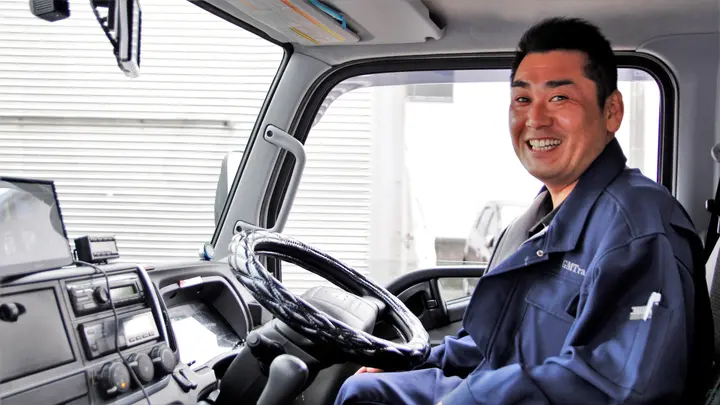 神奈川県横浜市瀬谷区上瀬谷町の中型トラックドライバーの求人情報イメージ - 株式会社GMTradings 横浜営業所 - No.86597-02
