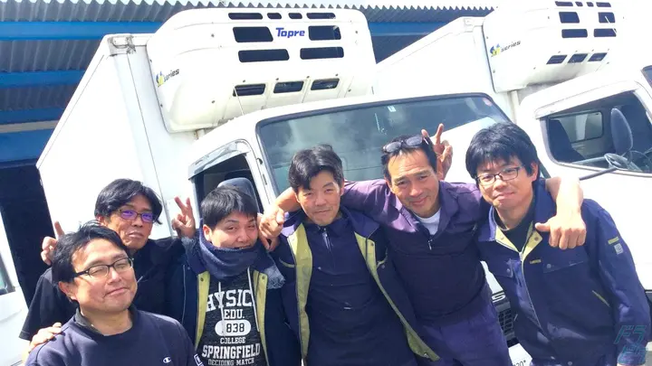 月給28万円以上・賞与年2回・月6~7日休み