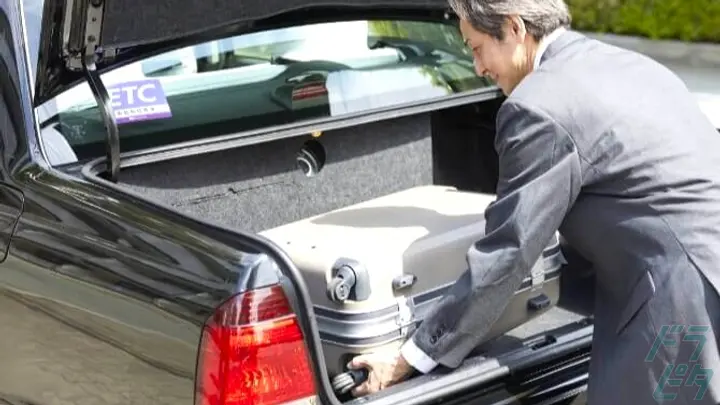 阪急タクシー株式会社 吹田営業所のトラック求人　No.96161