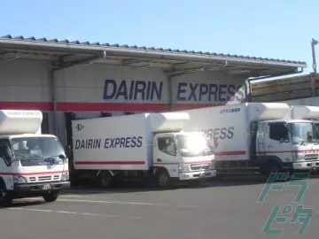 愛知県一宮市の中型トラックドライバーの求人情報イメージ - 有限会社大輪輸送 一宮共配センター - No.88883-02