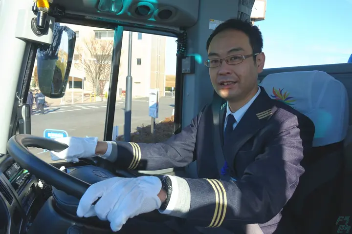 普通免許で応募ok 観光地を飛び回るバス運転士 いつも旅行気分 5231 江南市の求人 ドラピタ