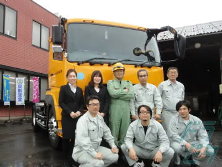 福井県敦賀市のトレーラー（牽引）の求人情報イメージ - 敦賀海陸運輸株式会社 - No.90516-04