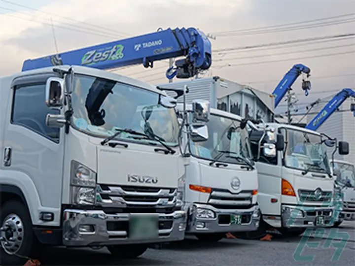 愛知県岡崎市のユニック車ドライバーの求人情報イメージ - 商都通信株式会社  岡崎営業所 - No.78733-04