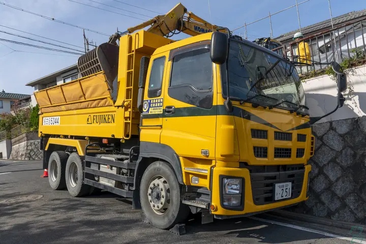 大型ダンプ 選べる働き方 手積 現場作業ナシ ミドルシニア活躍中 7276 名古屋市守山区の求人 ドラピタ