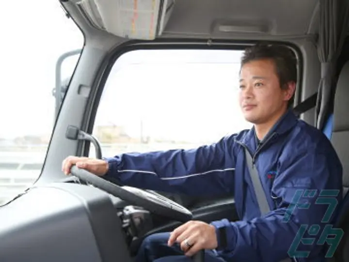 沖縄県糸満市西崎町の小型トラックドライバーの求人情報イメージ - 株式会社ダイセーセントレックス  沖縄ハブセンター - No.45504-02