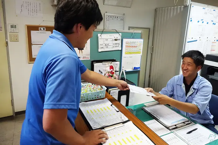 株式会社イトー急行 東濃営業所のドライバー求人情報　No.11387