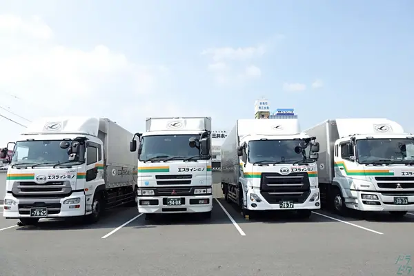 岐阜県羽島郡岐南町の中型トラックドライバーの求人情報イメージ - 株式会社エスラインミノ - No.62104-01