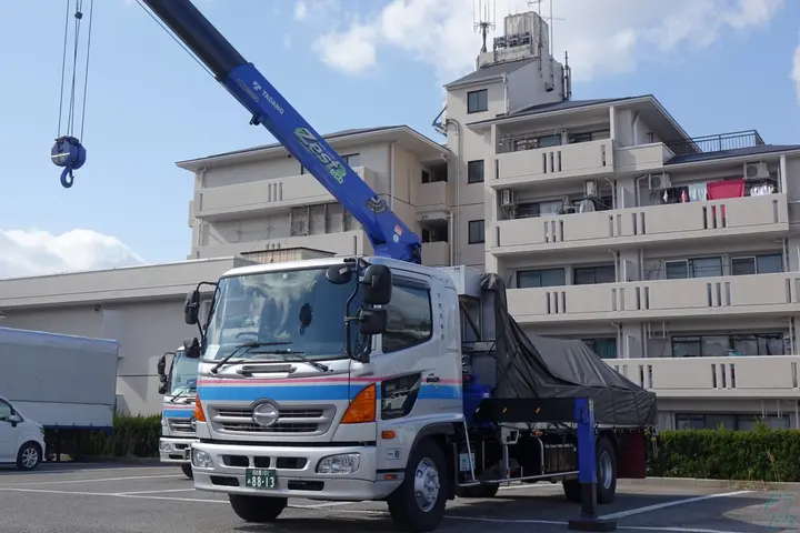 愛知県名古屋市緑区の中型トラックドライバーの求人情報イメージ - 名豊運輸株式会社 - No.39881-01