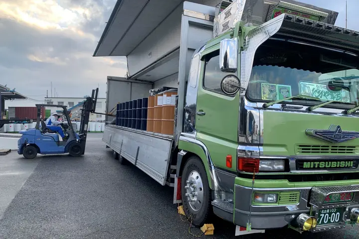 未経験からトラックいじりも可能 車好きは必見 地場 長距離まで選べる 大府市の求人 ドラピタ