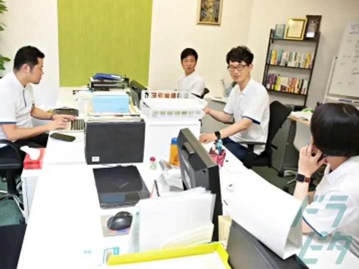 株式会社リバーサルイノベーション のトラック求人　No.17227