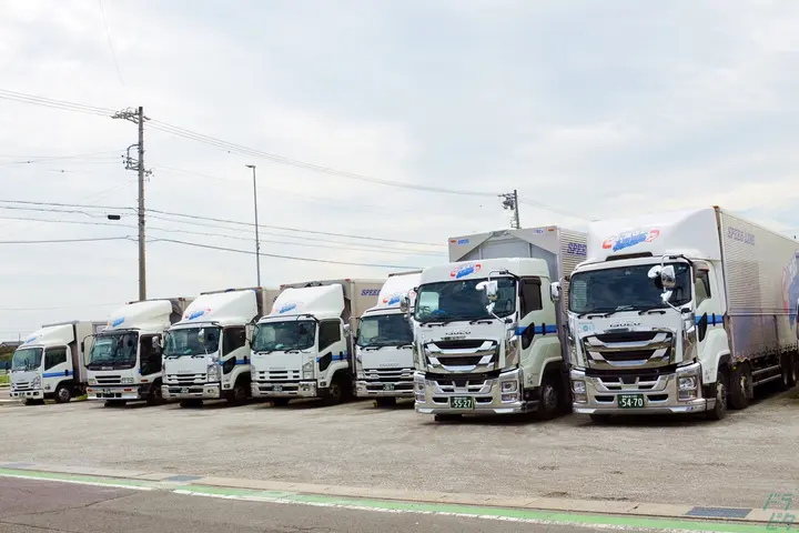 愛知県稲沢市の中型トラックドライバーの求人情報イメージ - 大阪北陸急配株式会社 - No.44424-01