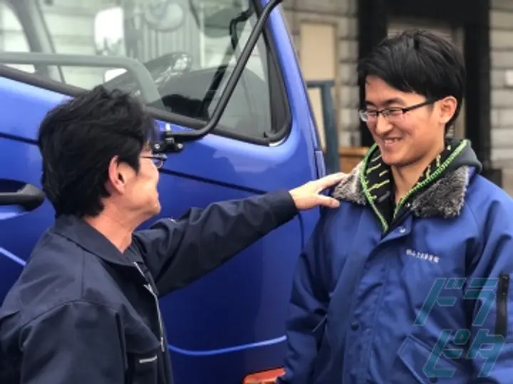 埼玉県春日部市の小型トラックドライバーの求人情報イメージ - 株式会社山上商事運輸  春日部営業所 - No.32346-02