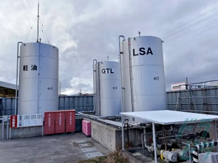 愛知県小牧市のタンクローリードライバーの求人情報イメージ - 有限会社エスペック・テン - No.76439-02