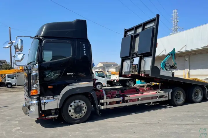 ＼月給55万可能／小さい会社で気楽に働く◎日勤×地場