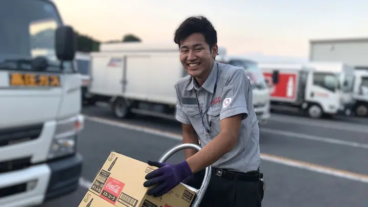 東京都板橋区東坂下の中型トラックドライバーの求人情報イメージ - シンクラングループ 株式会社シンクラン 板橋RS - No.87719-03