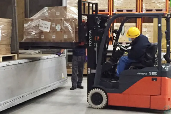 丸全関西流通株式会社のドライバー求人情報　No.28880