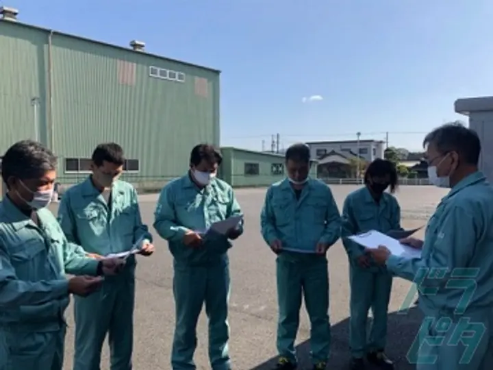 山口県周南市のタンクローリードライバーの求人情報イメージ - 日本液体水素株式会社 - No.21541-03