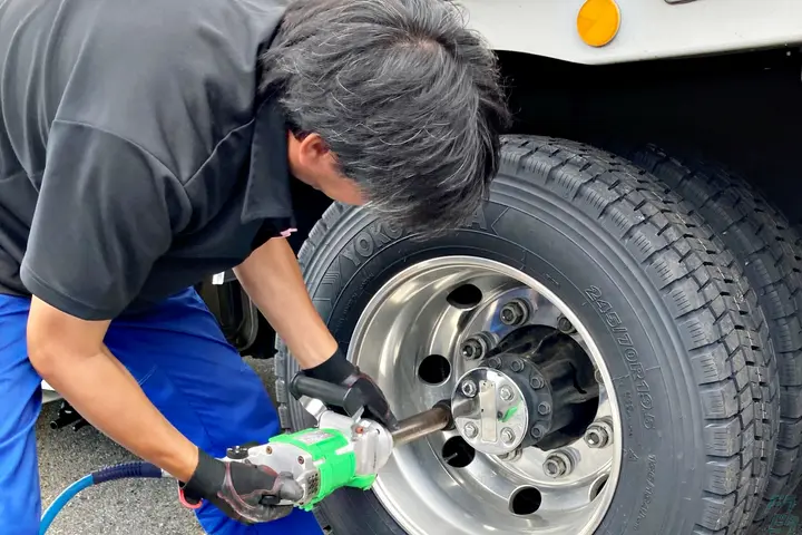 長良通運株式会社 のドライバー求人情報　No.27093