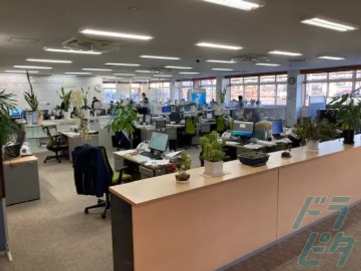 宮城県塩竈市のタンクローリードライバーの求人情報イメージ - 大郷運輸株式会社 本社営業所 - No.57318-03