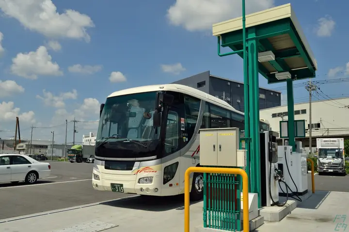 埼玉県さいたま市岩槻区の観光バス乗務員の求人情報イメージ - 三倭観光株式会社 - No.48474-02