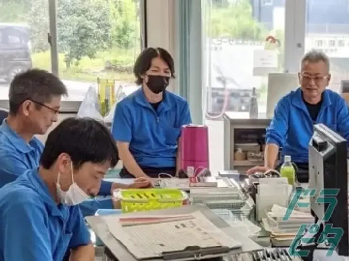 ドーネル運輸有限会社のトラック求人　No.85975