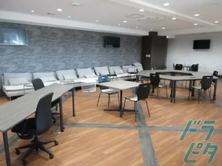 日本梱包運輸倉庫株式会社の転職情報　No.77770