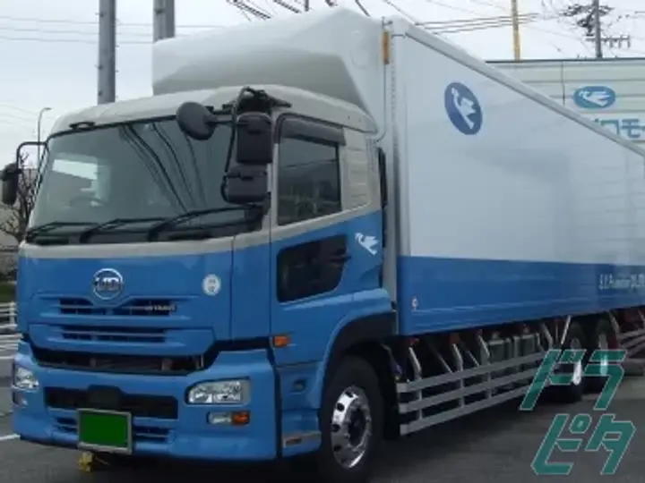 宮城県仙台市宮城野区の大型トラックドライバーの求人情報イメージ - 株式会社エスワイプロモーション  仙台港事務所 - No.62214-03