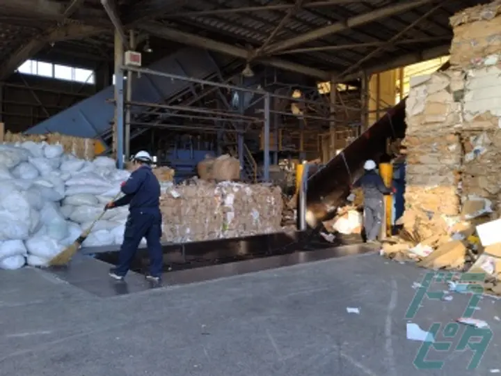 神奈川県横須賀市の倉庫作業員の求人情報イメージ - 株式会社金澤紙業 横須賀工場 - No.41587-04