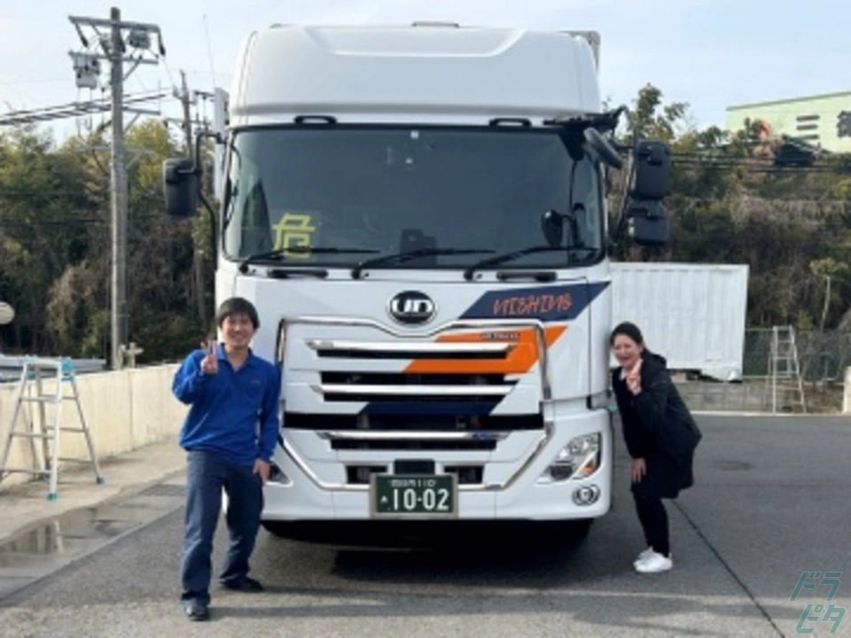 三重県四日市市の大型トラックドライバーの求人情報イメージ - 株式会社西野 本社 - No.45388-03
