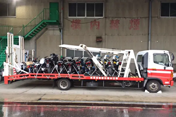 愛知県名古屋市南区の中型トラックドライバーの求人情報イメージ - 名古屋日梱株式会社 本社営業所 - No.61267-01