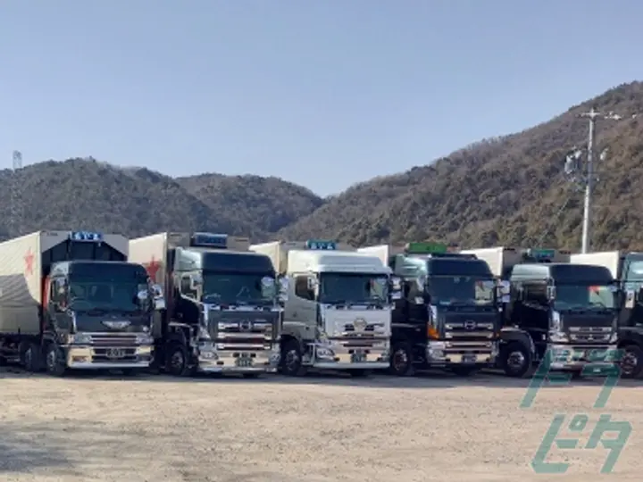 岐阜県揖斐郡大野町の大型トラックドライバーの求人情報イメージ - 有限会社あいわ商運 - No.81200-03