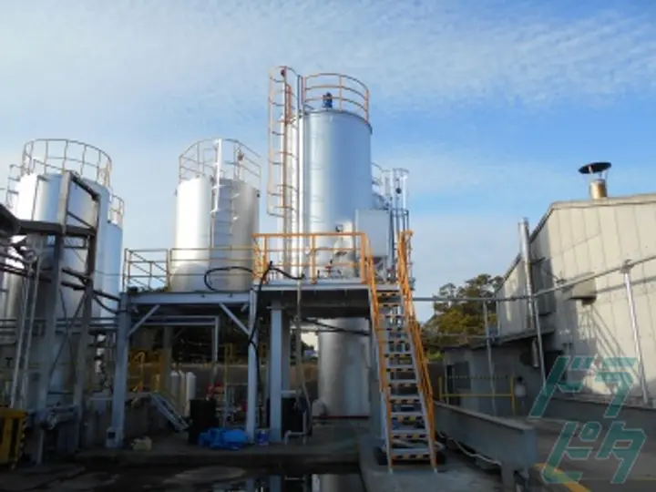 和歌山県紀の川市の中型トラックドライバーの求人情報イメージ - 昭和瀝青工業株式会社 和歌山営業所 - No.75979-02