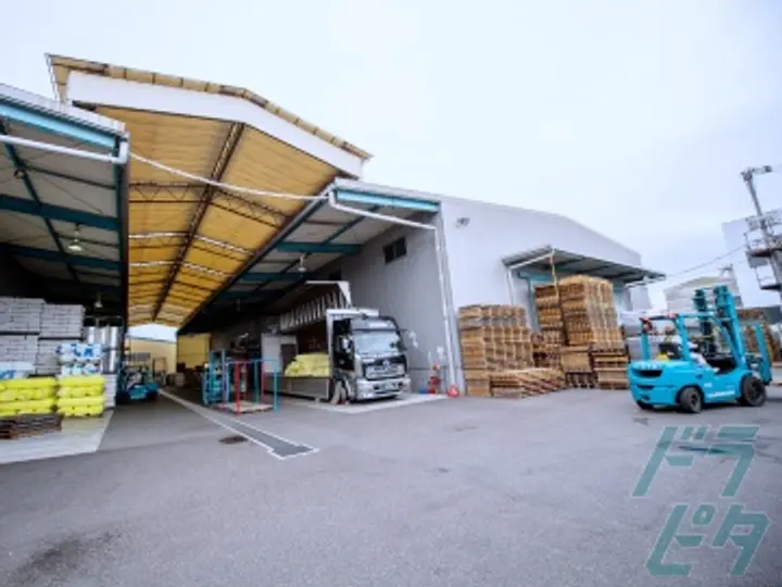 山口県山口市のフォークリフトオペレーターの求人情報イメージ - 明和石膏運送株式会社 - No.75565-03