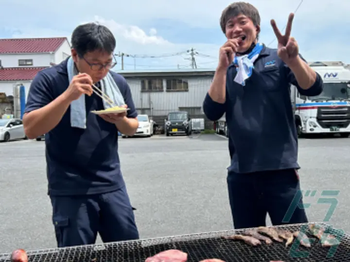 神奈川県相模原市中央区の大型トラックドライバーの求人情報イメージ - 夏島運輸株式会社  相模原営業所 - No.48153-03