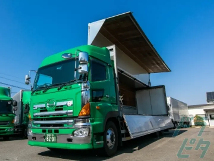 愛知県半田市の大型トラックドライバーの求人情報イメージ - 株式会社豊福組運輸  半田営業所 - No.50428-02