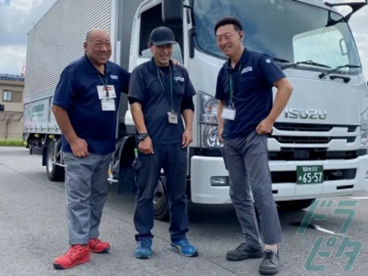 愛知県小牧市の大型トラックドライバーの求人情報イメージ - 有限会社名古屋運輸倉庫  小牧営業所 - No.49646-02