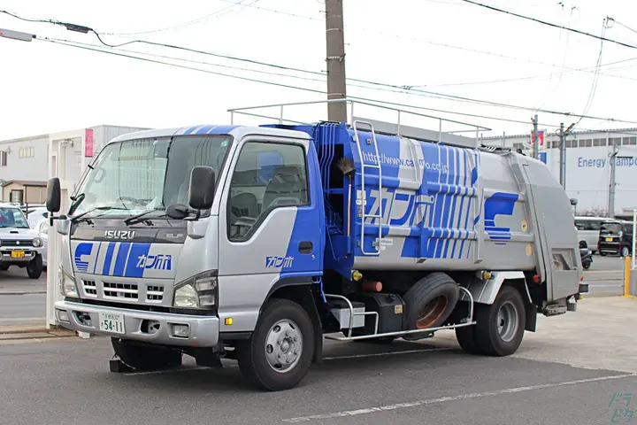 京都府京都市伏見区の中型トラックドライバーの求人情報イメージ - 株式会社カンポ - No.51435-01