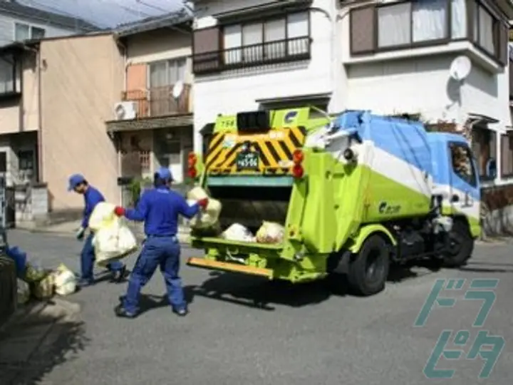 京都府京都市伏見区の中型トラックドライバーの求人情報イメージ - 株式会社カンポ - No.50186-04