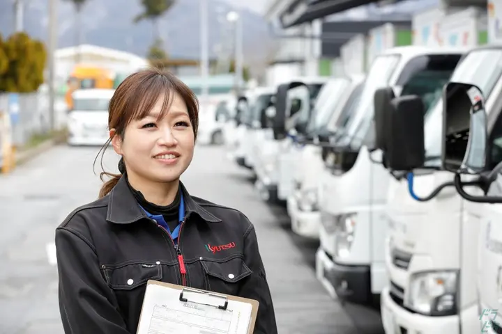 長崎県西彼杵郡長与町の小型トラックドライバーの求人情報イメージ - 株式会社流通サービス 長崎北部センター - No.51180-01