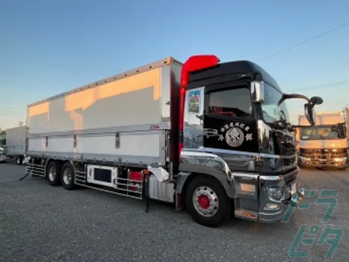 まるみち荷役株式会社のトラック求人　No.86570