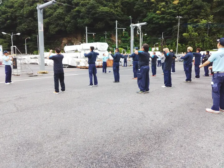 神奈川県足柄上郡中井町の小型トラックドライバーの求人情報イメージ - センコーエーラインアマノ株式会社  神奈川営業所 - No.56275-02