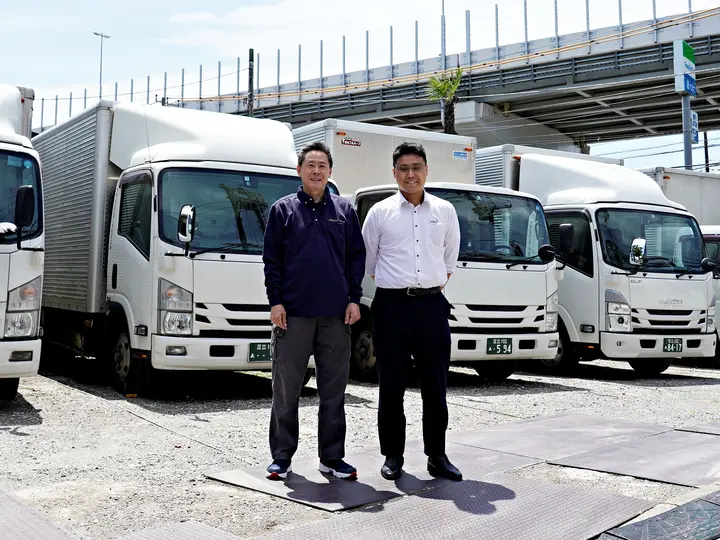 東京都江戸川区の中型トラックドライバーの求人情報イメージ - アサヒエンタープライズ有限会社 - No.78083-03