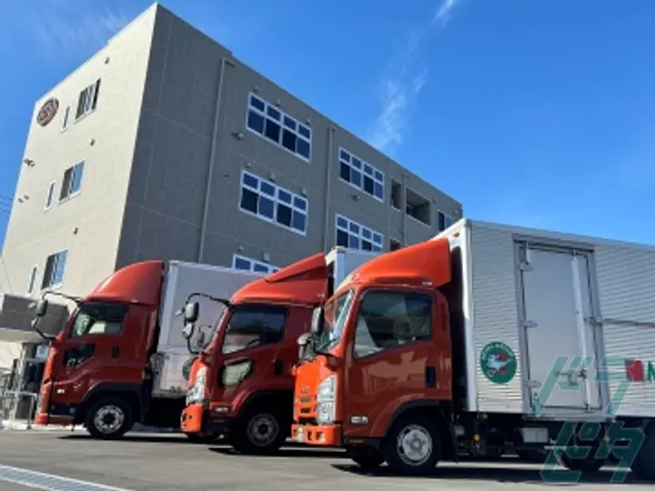 埼玉県川口市の小型トラックドライバーの求人情報イメージ - 株式会社青和運輸 - No.57943-04