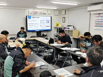 千葉県市原市のタンクローリードライバーの求人情報イメージ - 新関東ネギシ株式会社 - No.72569-03