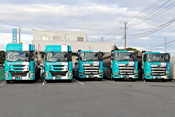 千葉県市原市のタンクローリードライバーの求人情報イメージ - 新関東ネギシ株式会社 - No.72569-01