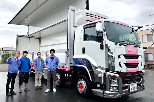 埼玉県春日部市の中型トラックドライバーの求人情報イメージ - 株式会社パジャンカ - No.88525-01