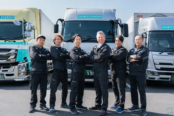 茨城県つくばみらい市の中型トラックドライバーの求人情報イメージ - 株式会社エスユーロジ つくばみらい事業所 - No.72875-01